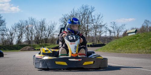 Discipline, apprentissage…le Karting et la conduite