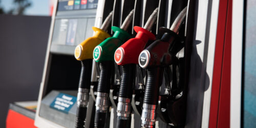 Quand le Moyen-Orient s’enflamme, l’automobiliste trinque